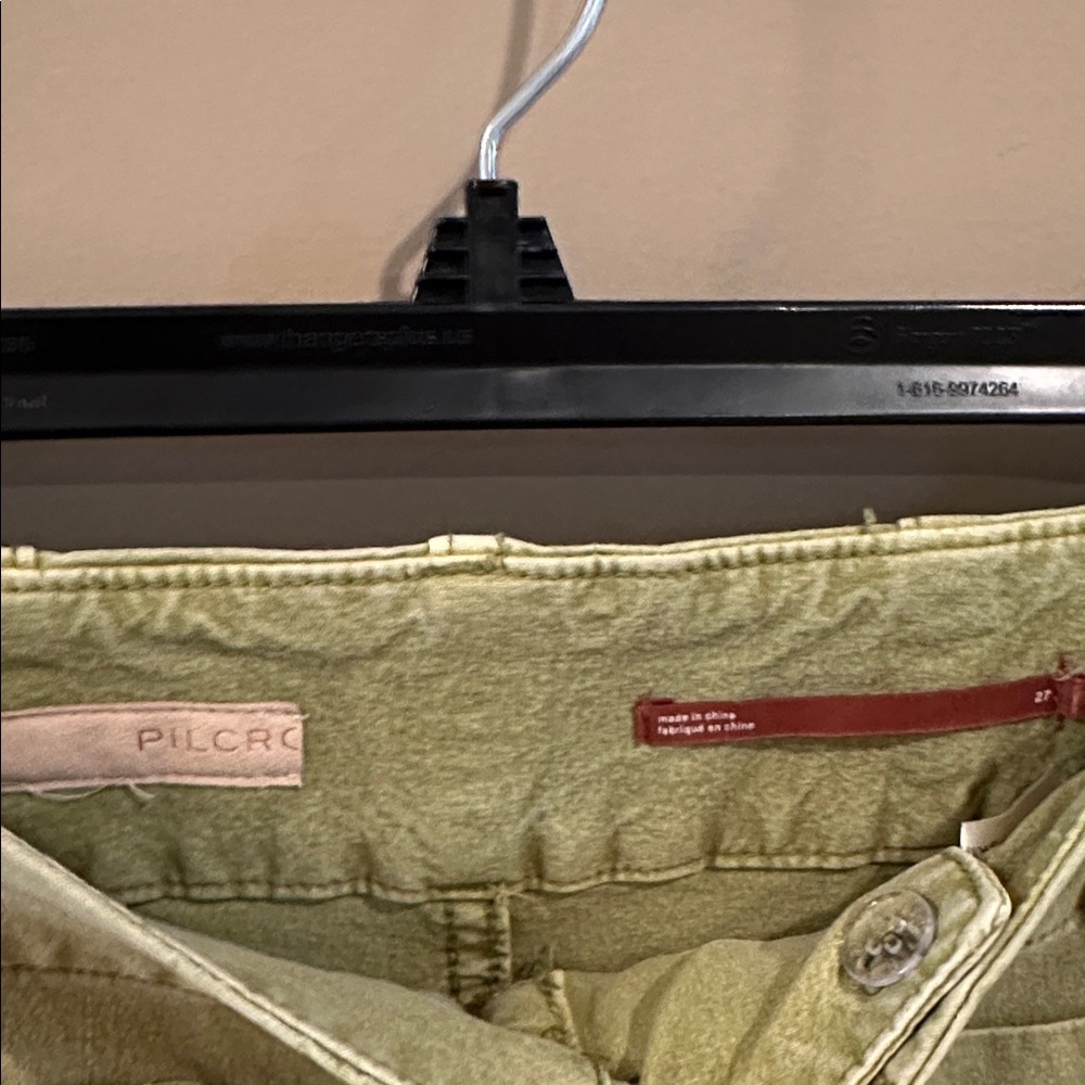Anthropologie by PILCRO The Skipper high rise cropped pants in Moss - Picture 5 of 9